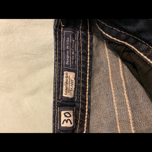 🤩NWT Miss Me Skinny Straight-Rise Jeans🤩 - Picture 7 of 7